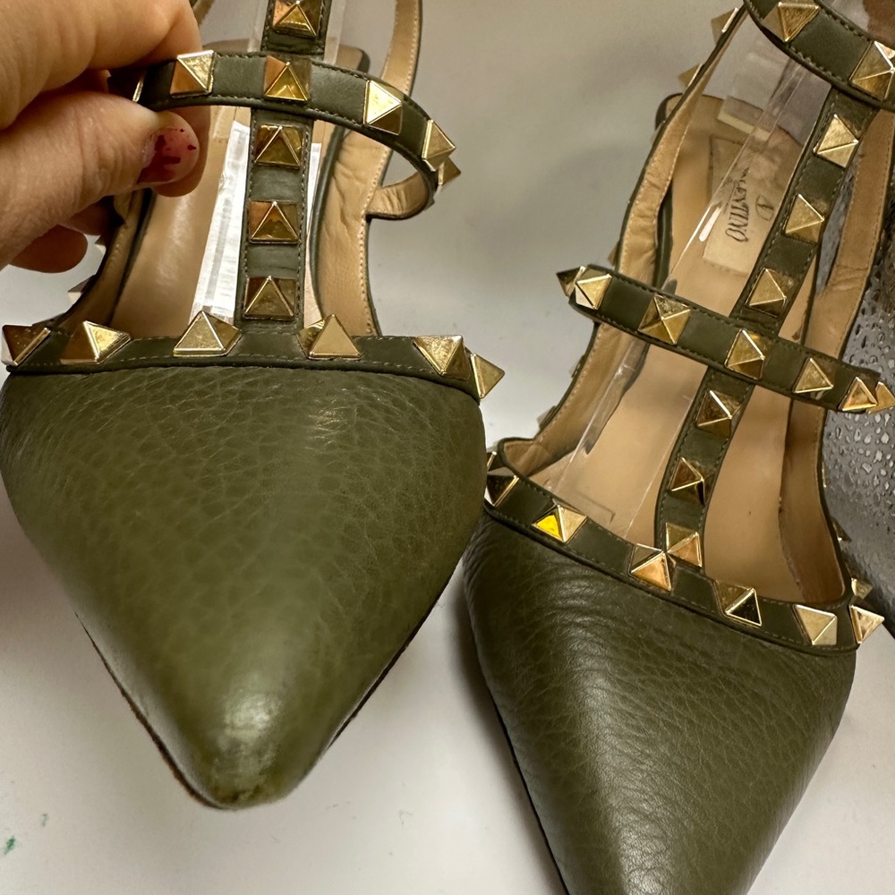 Rockstud Caged Pump - image 6